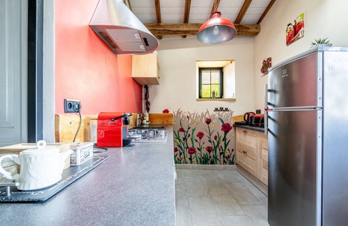 Chambretaud House | Gîte le bouton d'or – 8 minutes from Puy du Fou