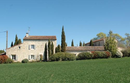 Livers-Cazelles House | gîte le cayrols