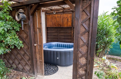 Luynes House | Gîte Le Cerisier Perché avec SPA