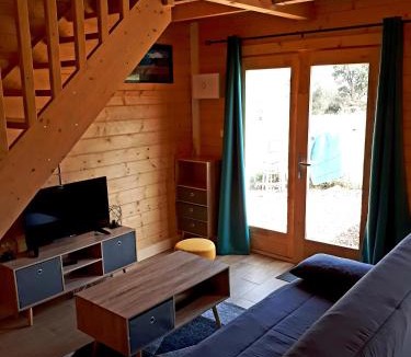 Castelnou Apartment | Gîte le châlet des milles et un chemins