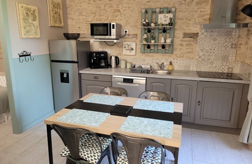 Bazoges-en-Pareds House | Gîte Le Champêtre