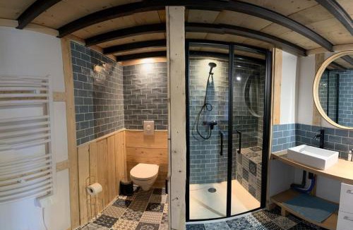 Saint-Alban-sous-Sampzon House | Gîte Le Cocon Mas Les Teyssiers Private Jacuzzi