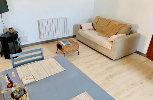 Ault Apartment | Gîte Le Cosy, T1 à 50m de la mer, centre Ault