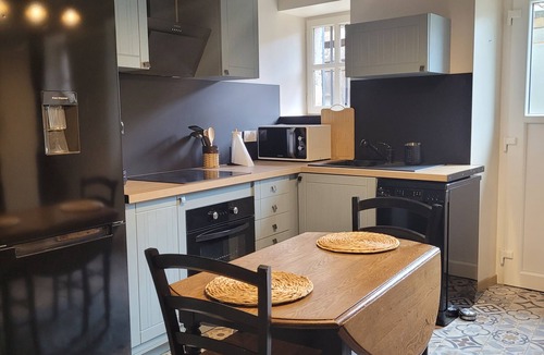 Colombier-le-Vieux House | Gîte le Doux Refuge