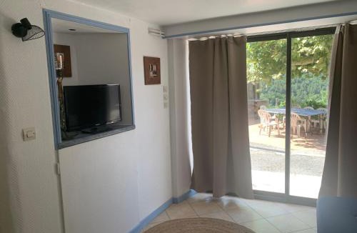 Lamastre Apartment | Gîte Le doux Valoan