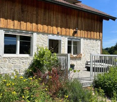 Fuans Apartment | Gîte le Frêne