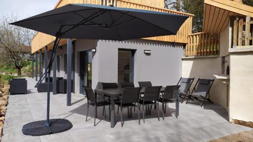 Charmois-devant-Bruyeres Ski Chalet | Gîte Le Charme d'Argent