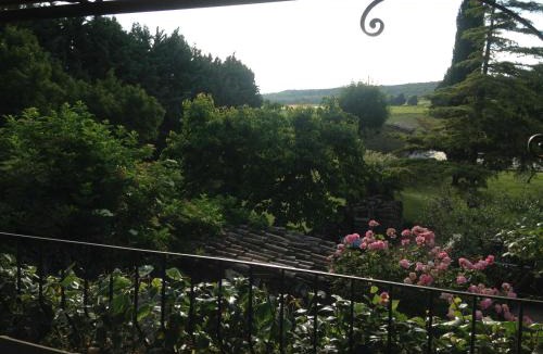 Chantemerle-les-Grignan Apartment | Gîte Le Gré