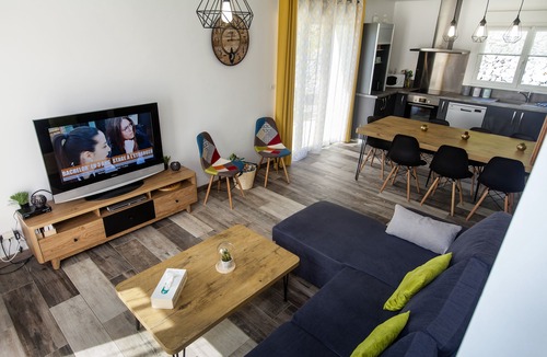 Tournavaux House | Gîte Le Haut Rivage, Maison Individuelle Avec Garage