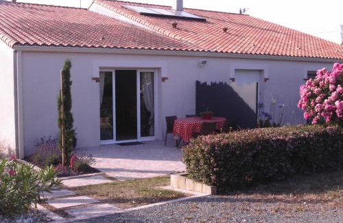 Mouchamps House | Gîte le logis
