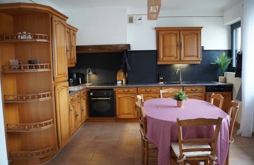 Basse-Ham House | Gîte Le Petit Chez Soi for groups (6 people)