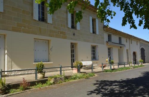 Vignonet House | Gîte Le Petit Rouyot 3*