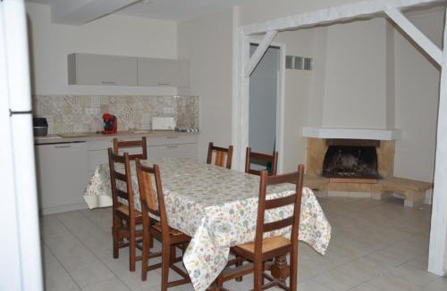 Vignonet House | Gîte Le Petit Rouyot 3*