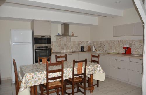 Vignonet House | Gîte Le Petit Rouyot 3*