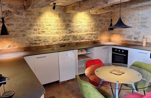 Varen House | Gîte le pigeonnier de la jalberterie
