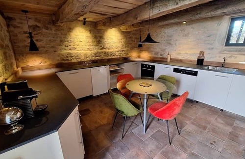 Varen House | Gîte le pigeonnier de la jalberterie
