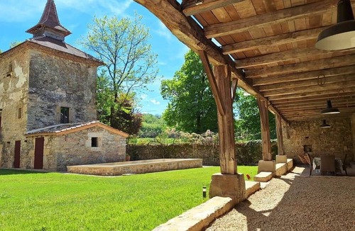 Varen House | Gîte le pigeonnier de la jalberterie
