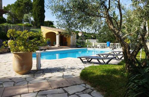 Vagnas Apartment | Gîte Le Provençal