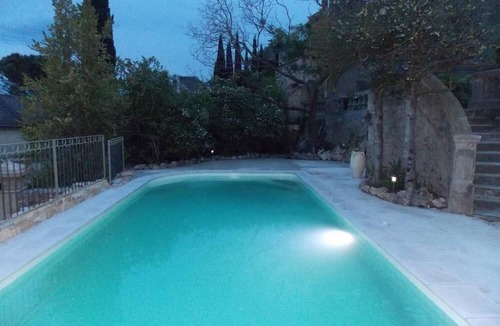 Pont-Saint-Esprit Cottage | Gîte LE ROCHER of 45m²