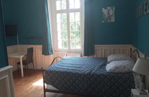 Airvault Bed & Breakfast | gîte Le Sequoia