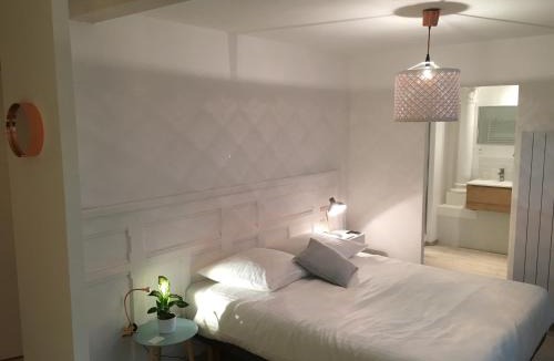 Verdun Apartment | Gîte Le Temple - Appart Hôtel