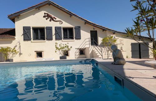 Sauveterre House | Gîte - le temps d'une pause