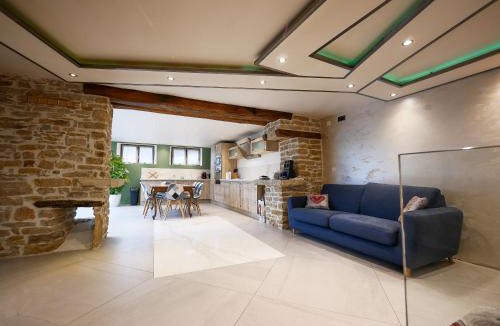 Panossas Apartment | Gîte le Troisième