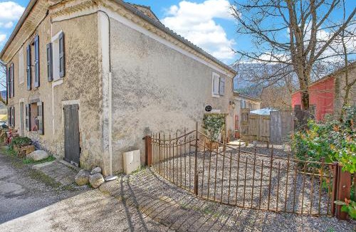 Noyers-sur-Jabron House | Gîte Le Vieux Fournil