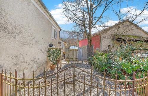 Noyers-sur-Jabron House | Gîte Le Vieux Fournil