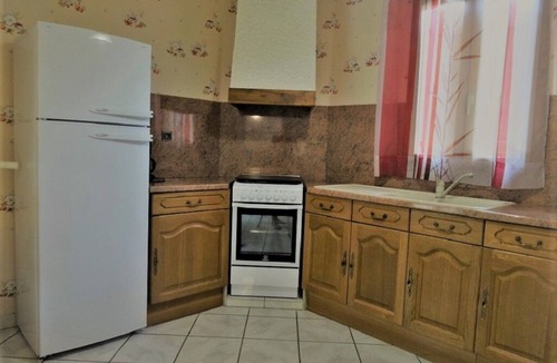 Auriac-du-Perigord Ski Chalet | Gîte les Acacias - lesgitesdeshautsdevialot.fr