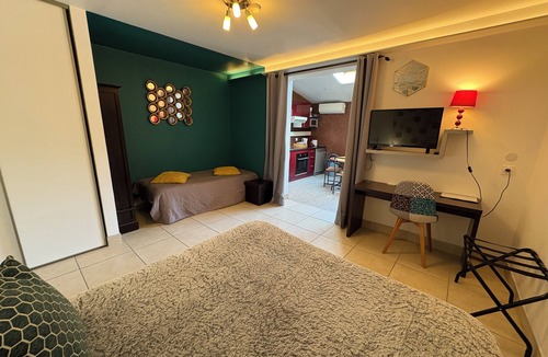 Laverune Bed & Breakfast | Gîte Les Aresquiers