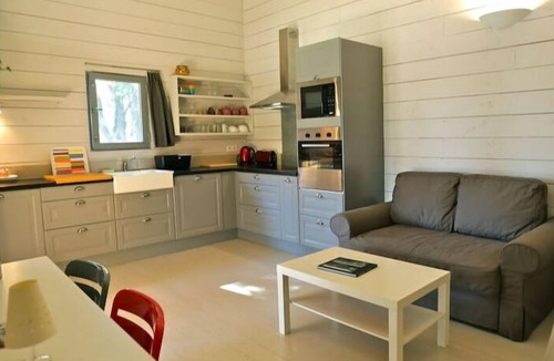 Asperes Cabin | Gîte les cabanes de Carelle "L'Arbousier
