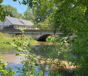 Neung-sur-Beuvron House | Gîte Les Carelles