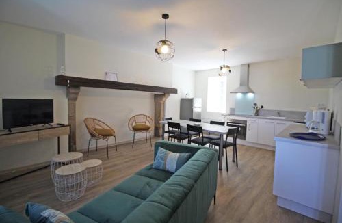 Saint-Mathieu House | Gîte Les Champs N°1