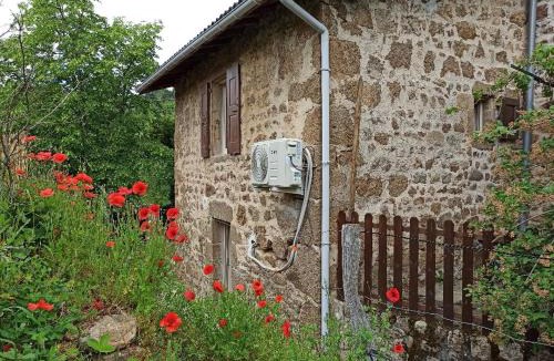 Lamastre House | Gîte les coquelicots de Retourtour