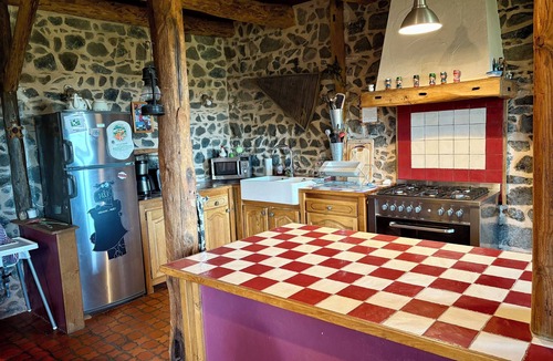 Saurier House | Gîte Les Ferrandaises - Massif du Sancy