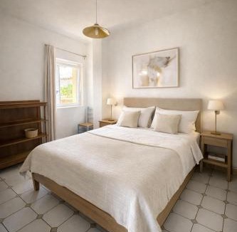 Saint-Montan Apartment | Gîte Les Figuiers - Vue imprenable en Ardèche - Saint Montan