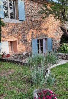 Baudinard-sur-Verdon Apartment | Gîte Les Fourches