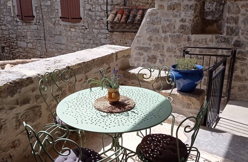 Saint-Alban-sous-Sampzon House | Gîte Les Chapélétas au Coeur de L'ardèche du sud