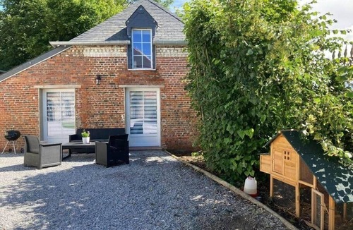 Crecy-sur-Serre House | Gîte *** « Les galinettes » au bord de la rivière