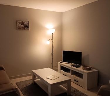 Mosnes House | Gîte Les Guernazelles