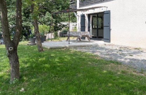 Vesseaux Apartment | Gîte les Monteils