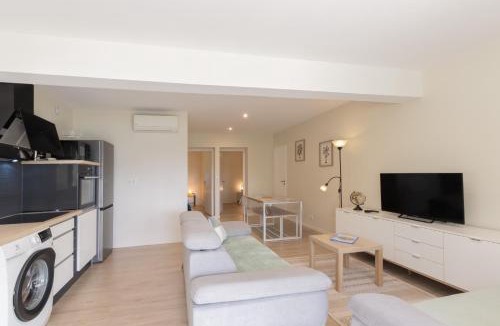 Vesseaux Apartment | Gîte les Monteils