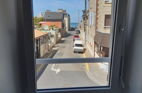 Grandcamp-Maisy House | Gîte " Les mouettes