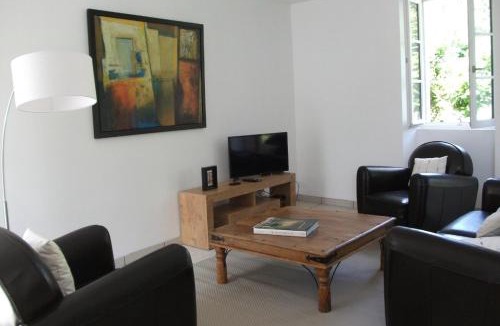 Noailhac Villa | Gîte Les Noyers