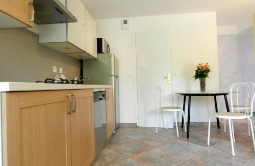 Sainte-Helene-du-Lac Apartment | Gîte les Platanes