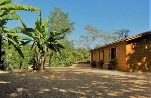Auriac-du-Perigord Ski Chalet | Gîte les Pyracantas - lesgitesdeshautsdevialot.fr