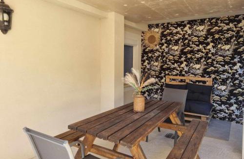 Besignan Apartment | Gîte les trois abeilles