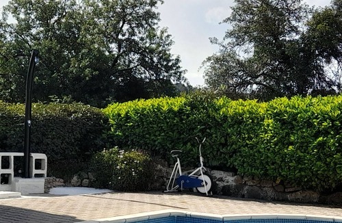 Montagnac Villa | Gîte Location 1 canape-lit rapido 140 - bedroom 1 bed 160 refurbished.
