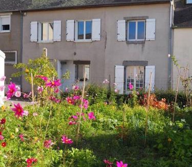 Bacilly House | Gîte Locations des 4 saisons